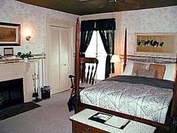 The Jenkins Inn Barre Esterno foto